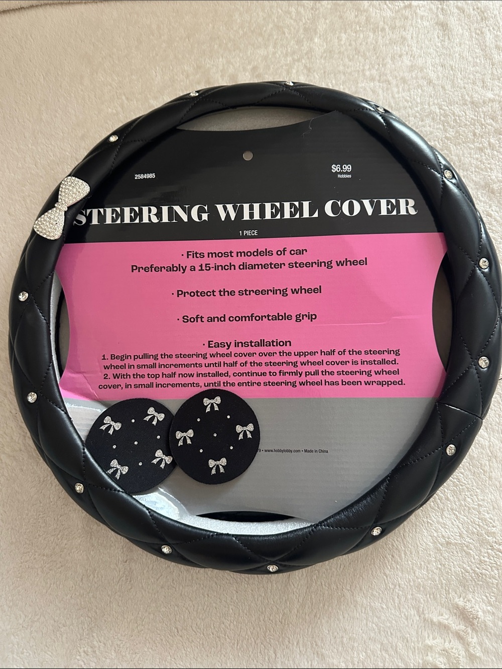 Like new Steering wheel cover and car coaster set with bows and bling